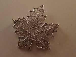 Sara Coventry Signed Vintage Silver Tone Leaf Pin