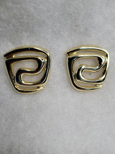 Almay  Glorius Golds  Earrings