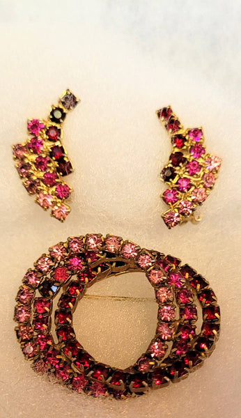 3 Rings of Stunning Pink  Shades of Shimmering Vintage Rhinestones  "Parure" Pin  Earrings Set