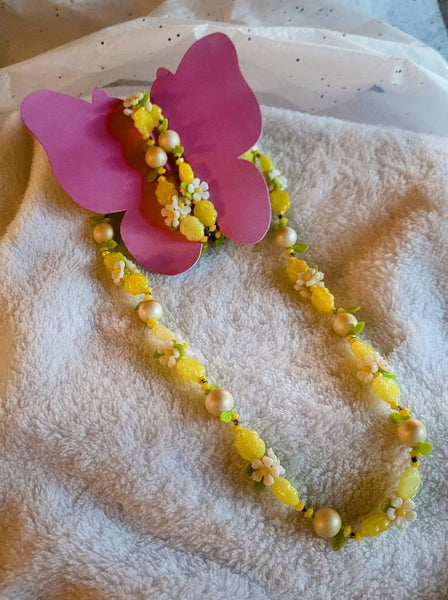 42 inches of Flower Power Pretty  Rare Mid Century Necklace Signed Hong Kong Exceptional Vintage Floral Jewelry