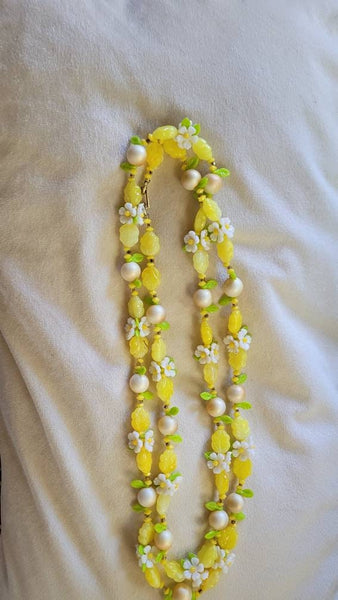 42 inches of Flower Power Pretty  Rare Mid Century Necklace Signed Hong Kong Exceptional Vintage Floral Jewelry
