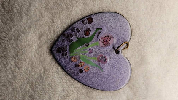 Exquiste Vintage Handpainted  Enamel Over Copper Purple Heart Pendant Necklace  circac1940