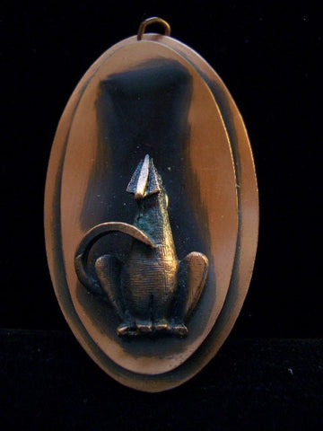 Wolf Jewelry Copper  Dimensional Shaded Vintage Pendant    Unique