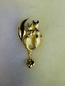 AJC "Catlovers Catails" Beautiful  Romantic Over the Moon Vintage Brooch