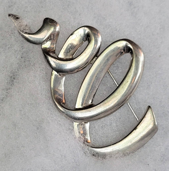 JJs 80s Vintage  Big Beautiful  Almost Spiral Silver Pin