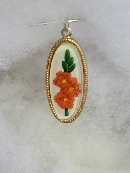 Fifties "Florals in Frame" Vintage Pendant