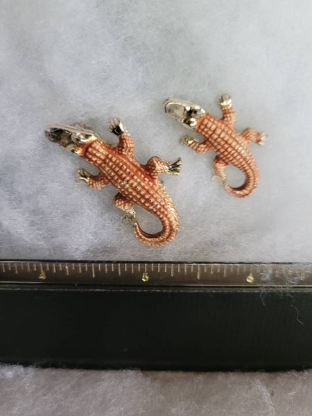 Alligators Vintage Pina by Gerrys 1960s Style...
