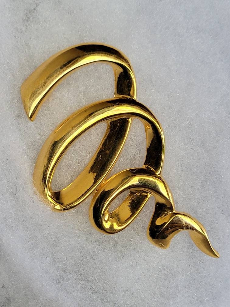 JJ Golden Swril Vintage Pin