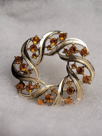 Lovely Designer "Lisner" 50s Topaz Rhinestones  Brooch