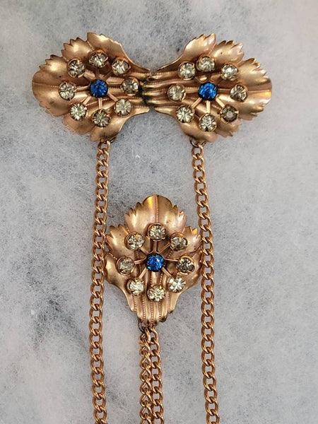 Tre' Chic  Chatelain Edwardian Style Pin