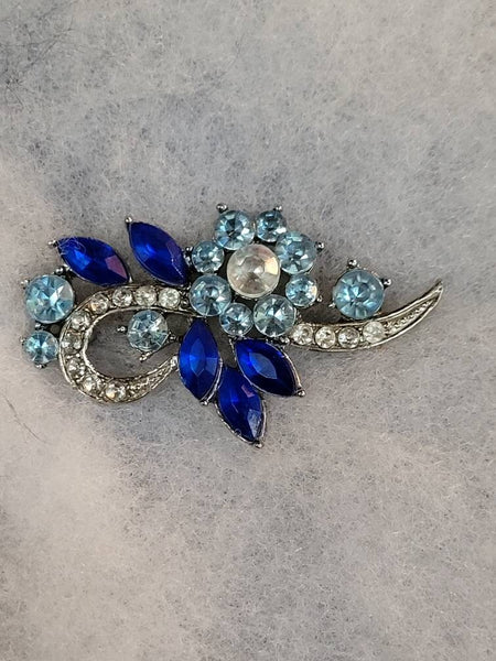 Twin Brooches Brilliant Blues Vintage