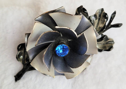 Coro Classic Grey Rose Brooch