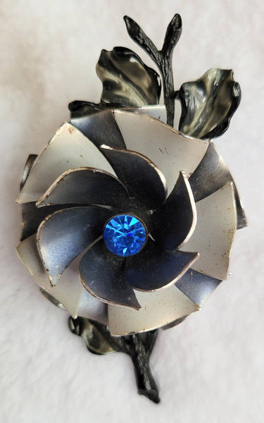 Coro Classic Grey Rose Brooch