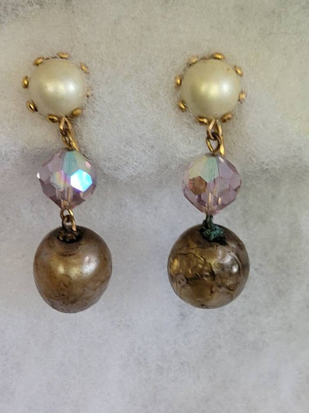 Darling Dangling  Pearl's & Co. Vintage EARRINGS Delicate Delightful  Design