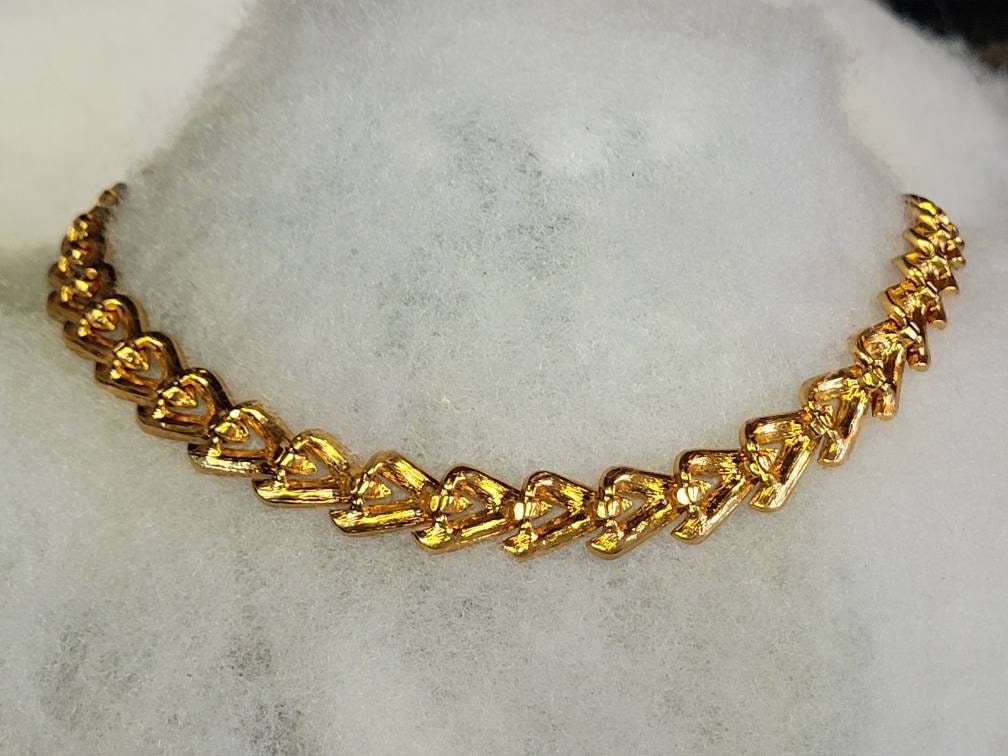 Classic Vintage Elegance Nina Ricci Necklace