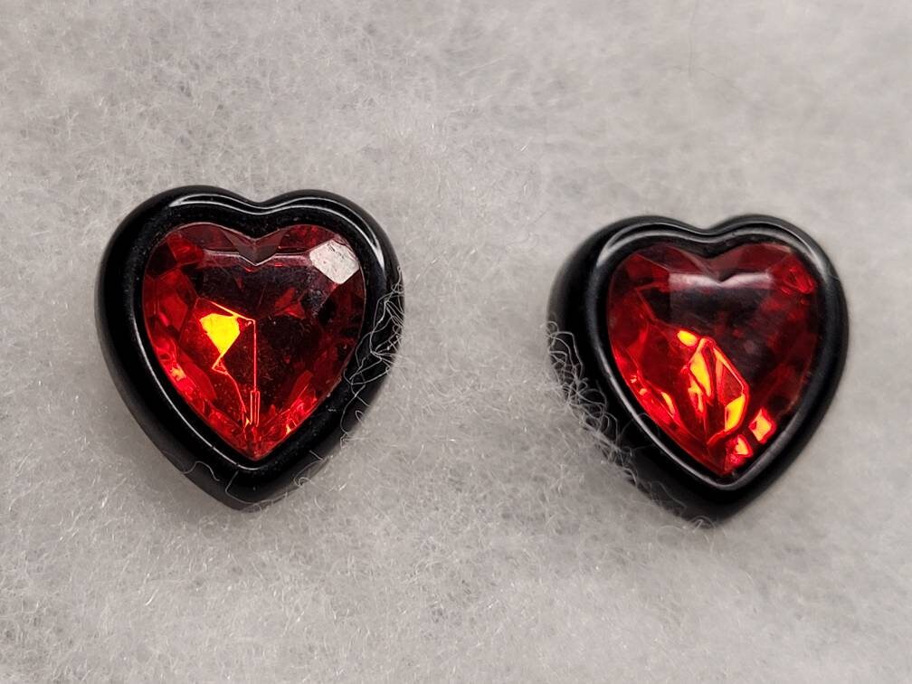 Vintage Hearts A Fire