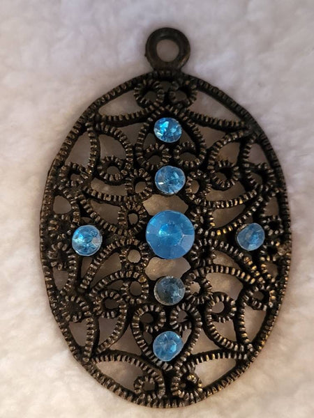 Island Blus Antiqued Gold Scroll Pendant
