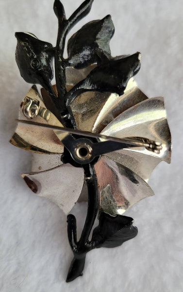 Coro Classic Grey Rose Brooch