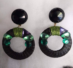 Sparkling Black Hoops 1980s Feather weight Statemebts