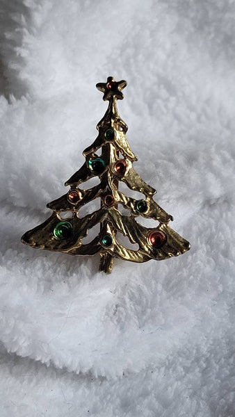 Vintage Treasure Christmas Tree Pin