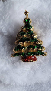 Christmas Tree Button Cover Vintage Treasure