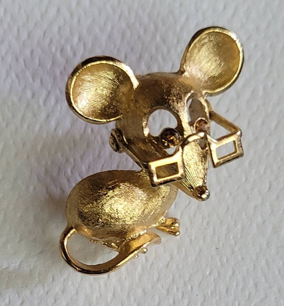 Adorable Avon Mouse Pin with Moving Glasses Vintage 60s Sweet