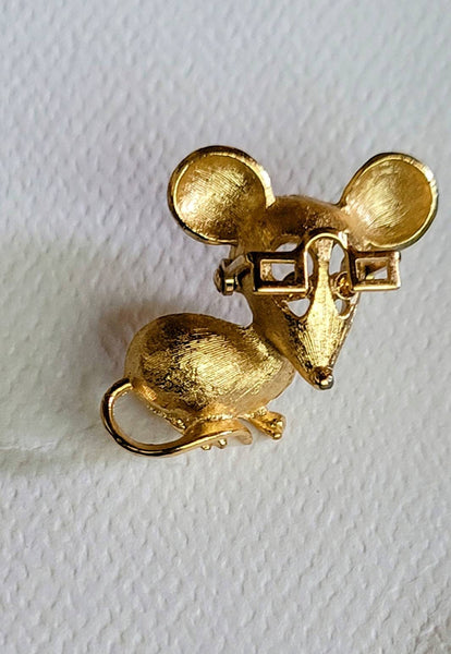 Adorable Avon Mouse Pin with Moving Glasses Vintage 60s Sweet