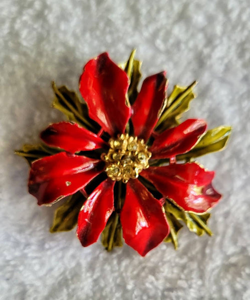 Vintage  ART Poinsettia Brooch 1970s