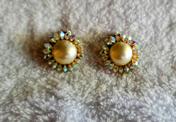 Marvelous Marvella Cut Crystal & Pearl 1950s Clip Earrings...