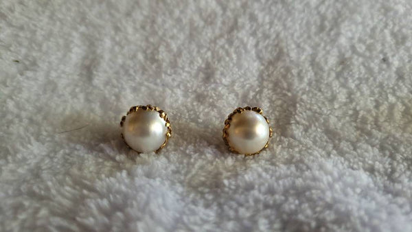 Marvella Pearl Earrings Mid Century Magic..!