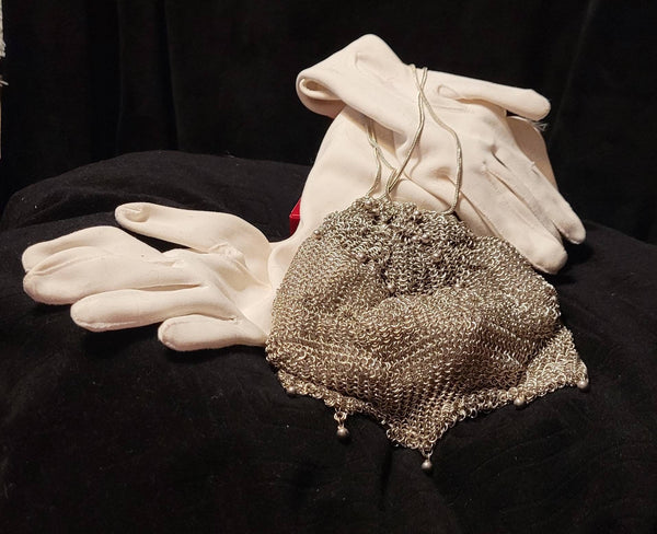 Antique 1920 Silver Drawstring  Art Deco Bag Beautiful Condition