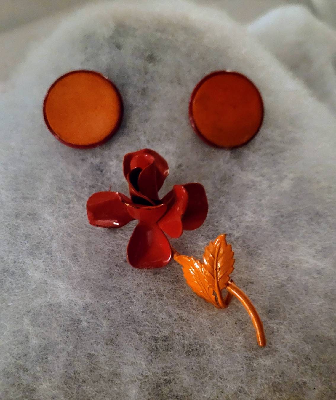 Orange Lovers Special 2 Tone Orange Set Parure Fresh Flower Pin with Sunny Disc Earrings