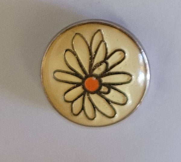 Twin Daisy Lapel Pins 50s 60s Lucite overlay...