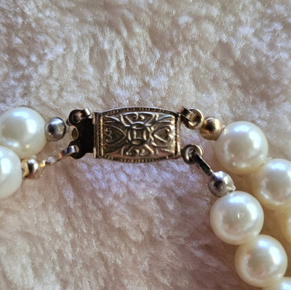 Three Strand Scallop Pearl Gold  Glass Beads. 16 inch  Different options on this 60  Stunning Statement in Pearl's