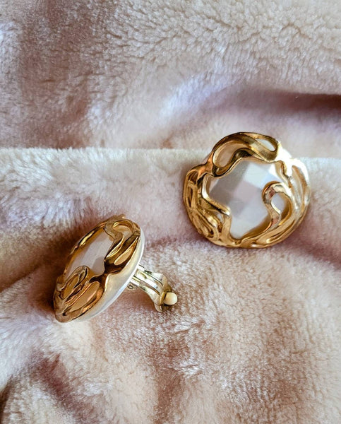 Big Bold Pearly and Gold 1950s Clip Elegant Earrings