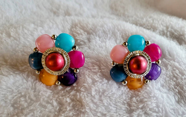 80s Color Disc  Clip Gold Accent Bright Light Ear Candy..!