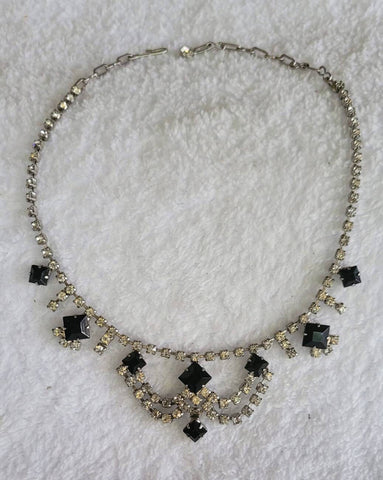 Rhinestone With Black Glass Scallop on Silver 1950s Sparkling Necklace
