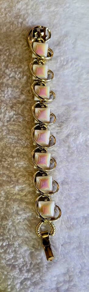 Beautiful Iridescent   Bracelet Set on Gold 70s