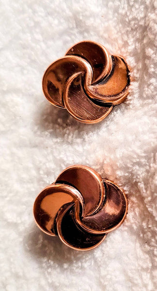 Matisse Renoir Collection 1940s 1950s Now.!!  on Wink At The World Listing: Shiny Copper Swirl Earrings 1950s Cool