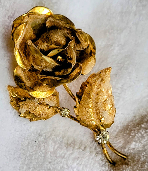 Golden Era Floral Pin The Frosted Golden Rose Vintage Pin...
