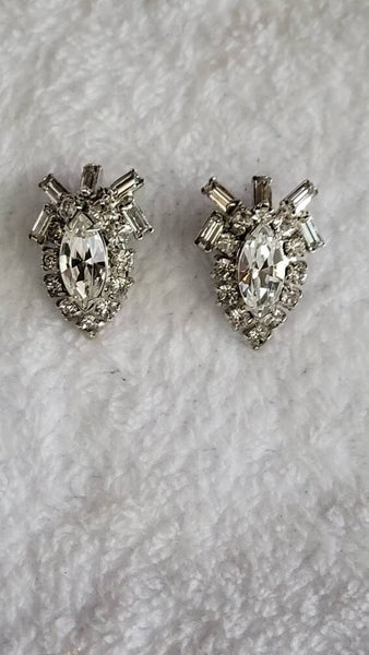 1950s Rhinestone Earrings Dazzling Sparkle..!