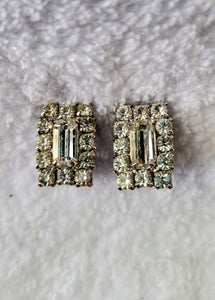 Rhinestone Earrings Fabulous  Fifties Classic Emerald Cut Clear Rhinestones Beautiful