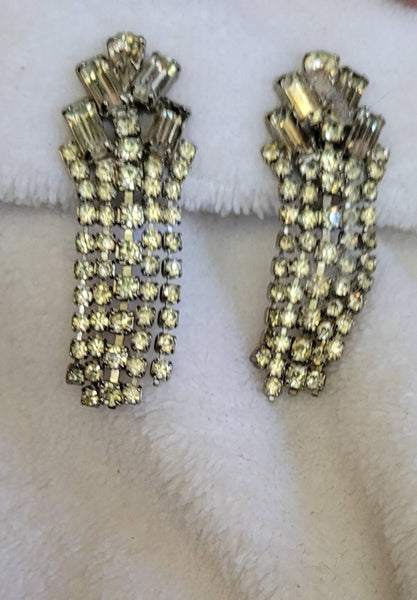 Radiant Rhinestone Swag Earrings of Spectacular Sparkle and Shine.! Round, Radiant, Teardrop Cut Stones 5 Rows 50s Fabulous Fashion