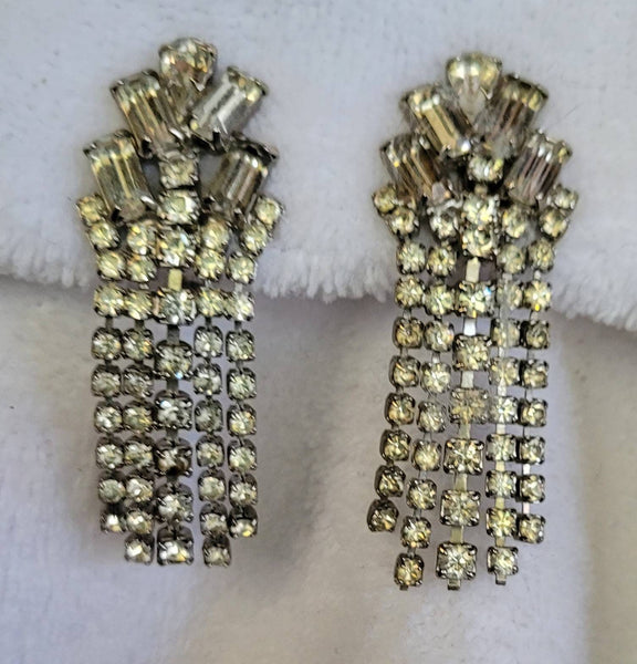 Radiant Rhinestone Swag Earrings of Spectacular Sparkle and Shine.! Round, Radiant, Teardrop Cut Stones 5 Rows 50s Fabulous Fashion