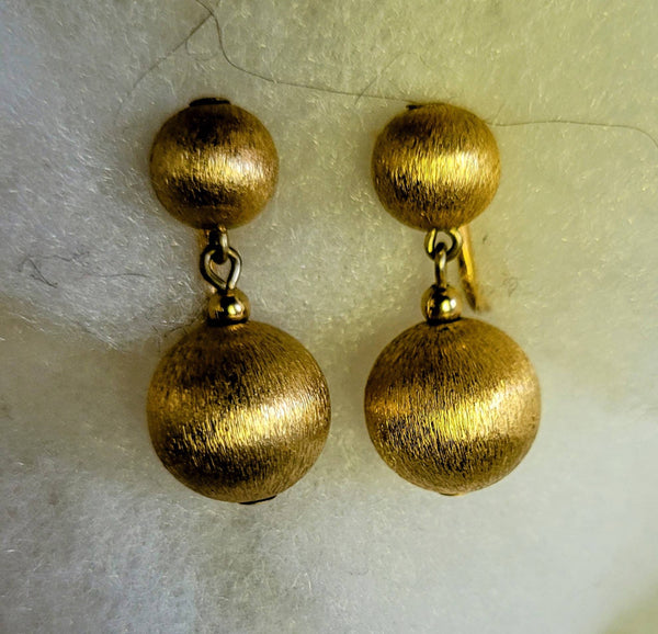 Napier Brushed Gold Ball Vintage Clips Classic Style with Motion