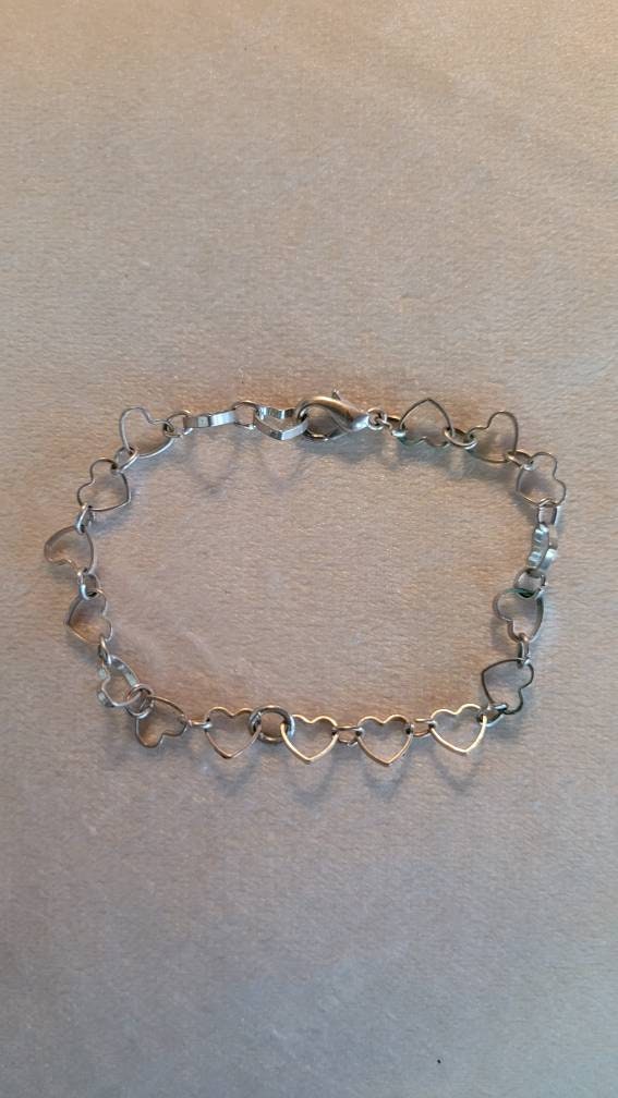 Vintage Valentines Bracelet Circle of Silver Hearts Bracelet