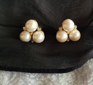 Mid Century "Marvella" Pearl's & Rhinestones Earrings...