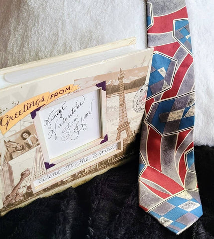 Vintage Modern Mid Century Necktie. Sophisticated Style Strong Color Shapes and Brakes. Fashion Statement Tie. Delightfully Distinguished..!