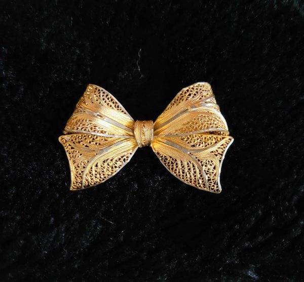 20s Pin Antique Gold Filligree Bow... Roaring 20s Beautiful Bow Pin