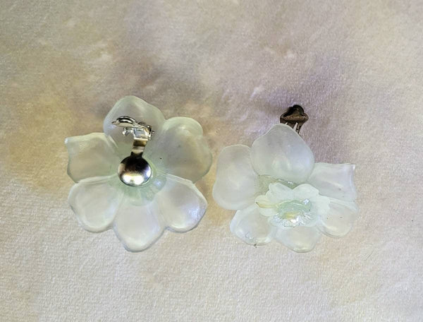 Frosted Iluminating Flower Earrings.  Fifties Plastics Pearl center.  Fantastic material allows color light Illuminating a Amazing Soft Glow